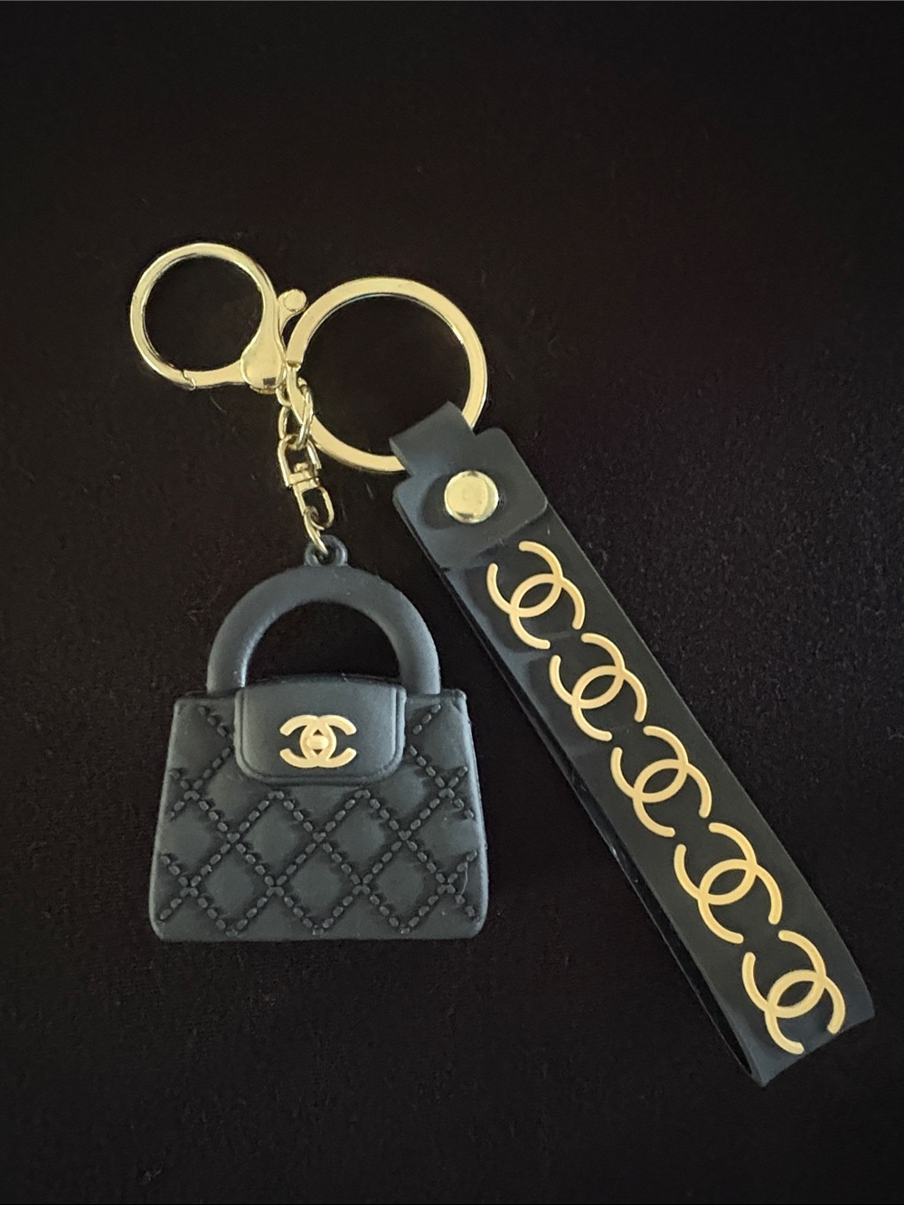 Black Fashion Quilted Silicone Handbag Keychain Bag Charm with Gold Accents